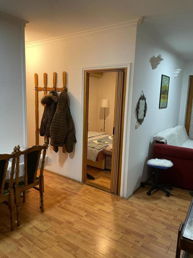 Apartment Mixa Belgrado Exterior foto